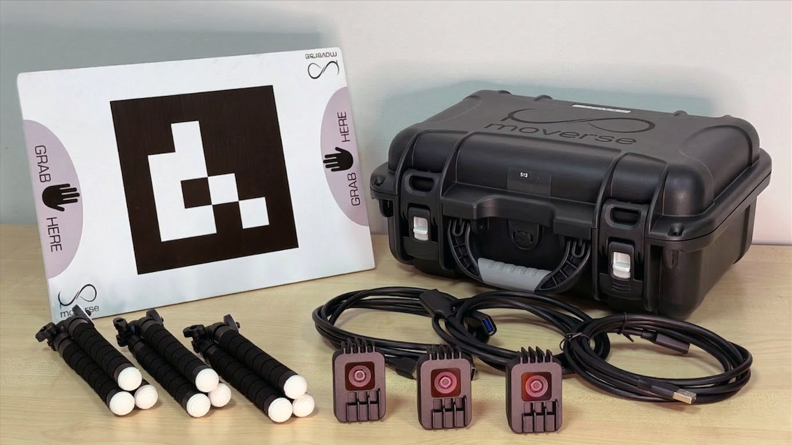 Moverse Capture for VRChat - 3 Camera Supporter Kit